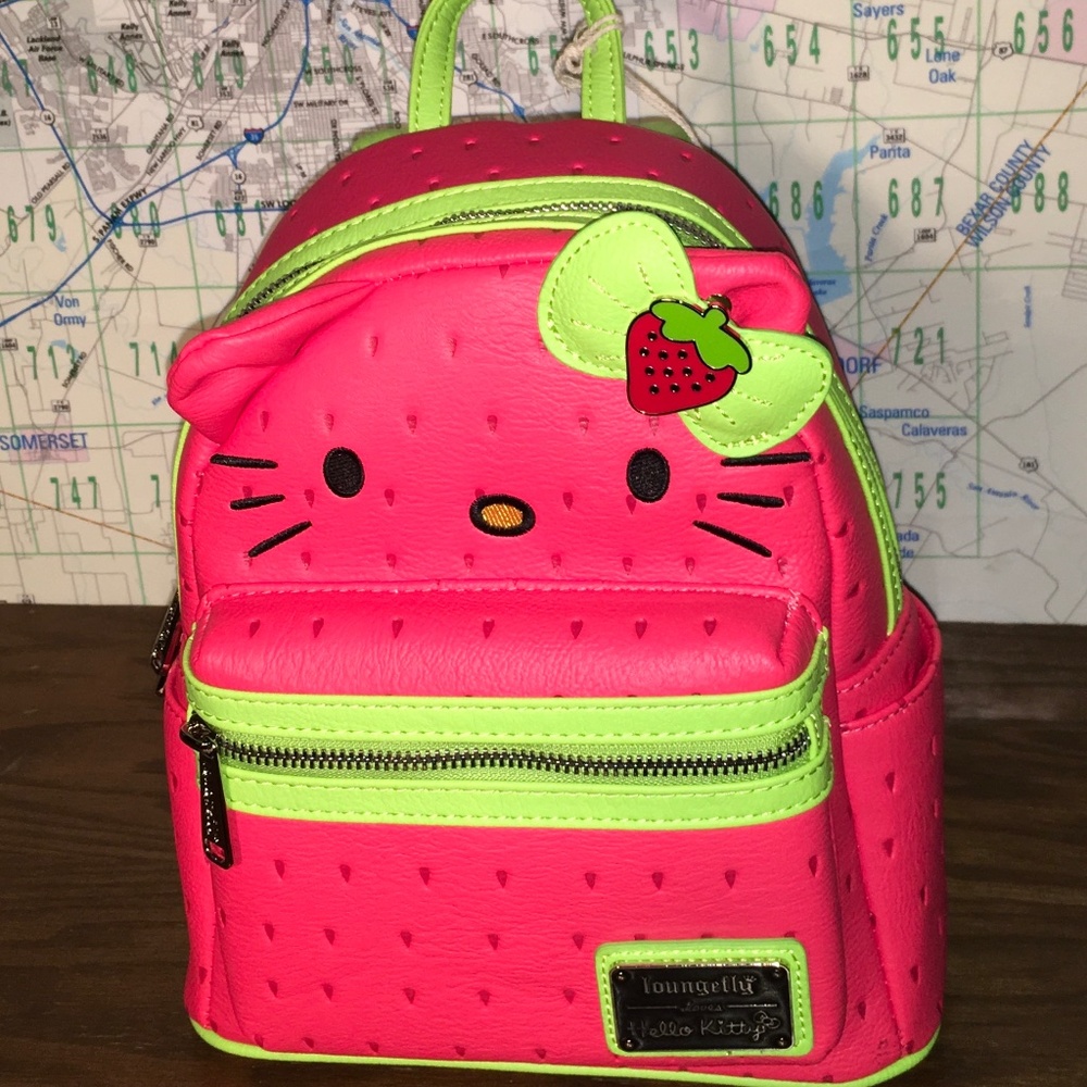 Loungefly strawberry  hello  Kitty mini  backpack